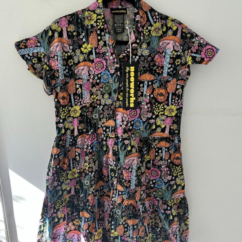 Floral Multicolor Ruffle Dress - Picture 2 of 5